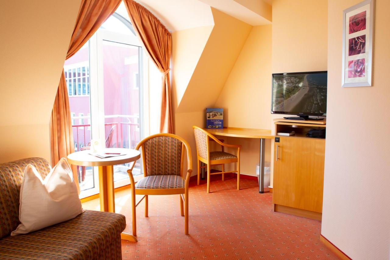 Pension Erdmann - Hotel Garni Херингсдорф Екстериор снимка